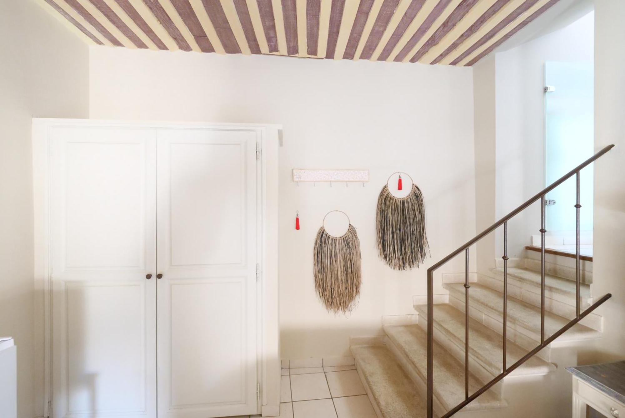 Chambres Du Vieux Bistrot Cabrières-dʼAvignon Exteriér fotografie