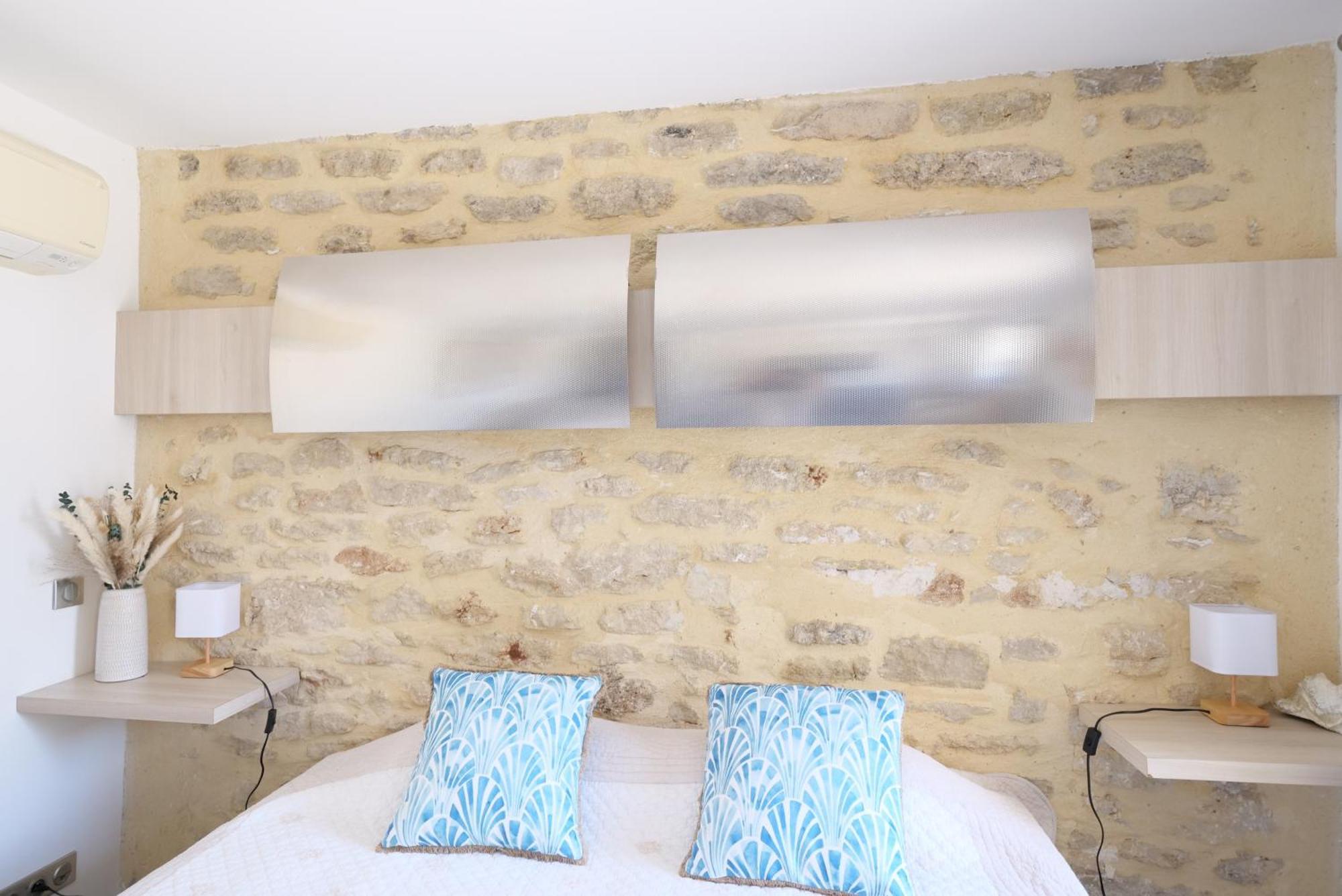 Chambres Du Vieux Bistrot Cabrières-dʼAvignon Exteriér fotografie