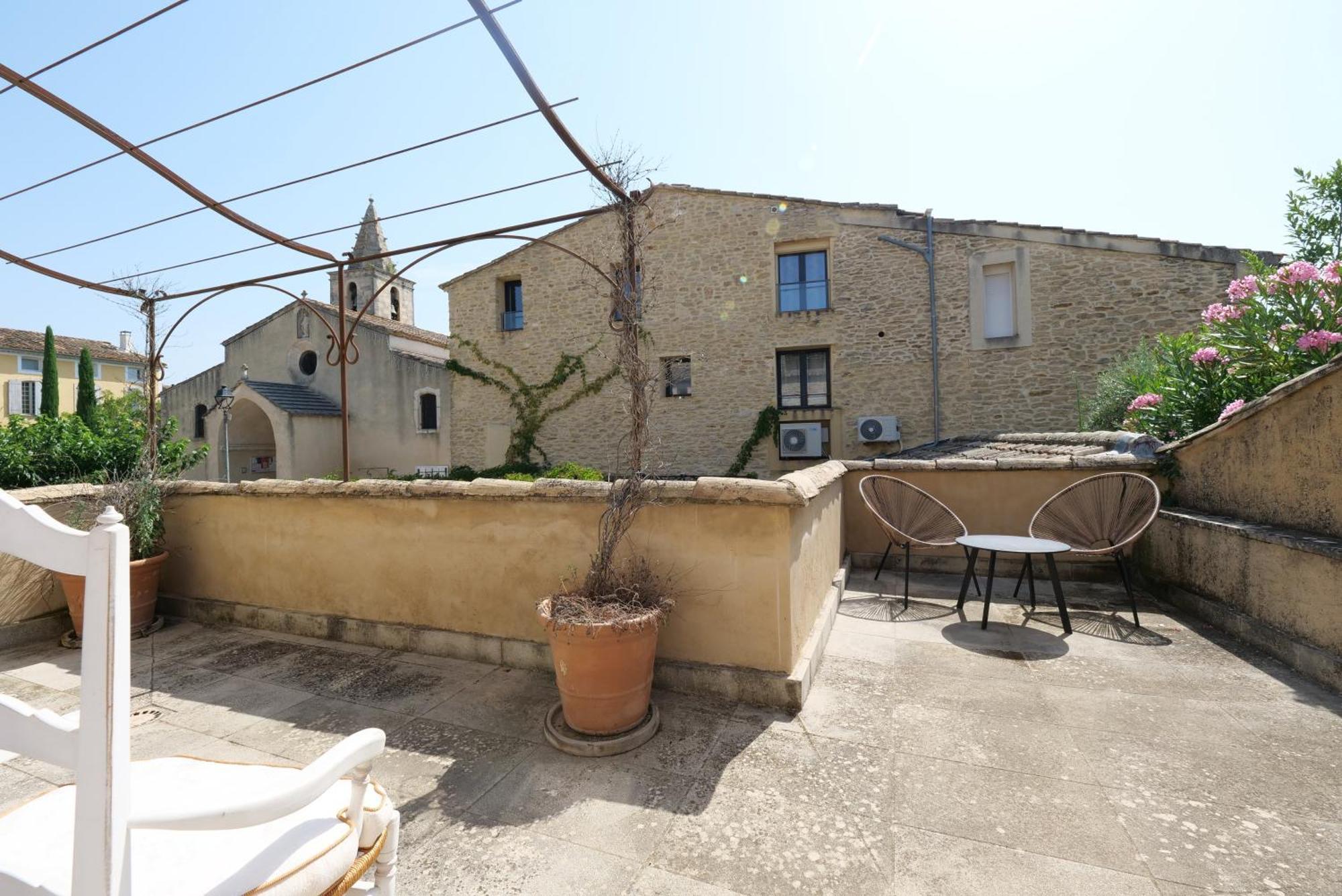 Chambres Du Vieux Bistrot Cabrières-dʼAvignon Exteriér fotografie